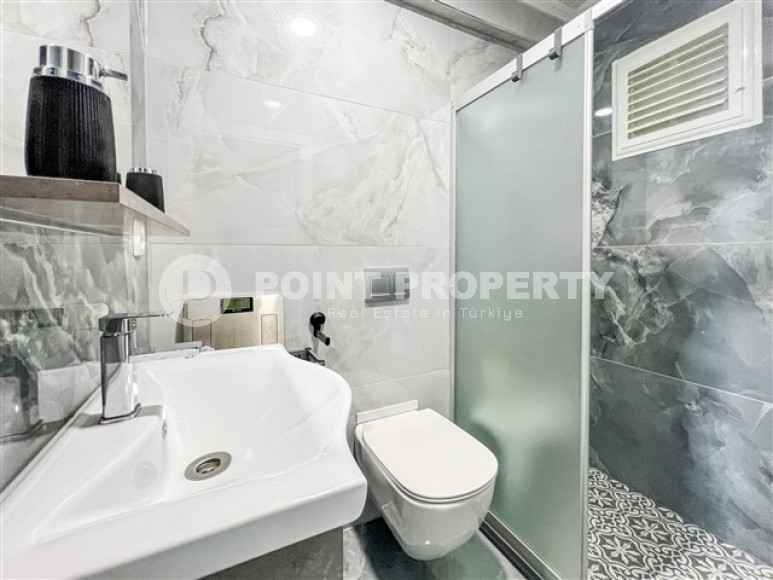 Stylish 2+1 apartment with sea views and fashionable renovation, Mahmutlar, Alanya-id-2979-photo-23