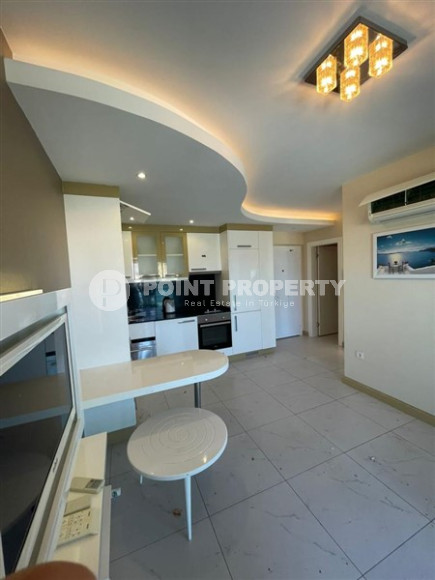 Apartment 1+1, area 42 m², with furniture and household appliances in an elite residence near Cleopatra Beach, Alanya-id-1264-photo-9