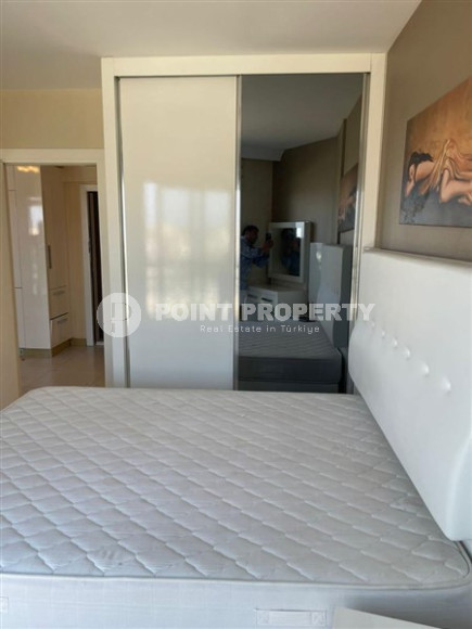 Apartment 1+1, area 42 m², with furniture and household appliances in an elite residence near Cleopatra Beach, Alanya-id-1264-photo-10