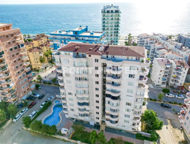 Apartment with large rooms 2+1 on the 7th floor of a complex on the second line from the sea, Mahmutlar, Alanya-id-2981-photo-1