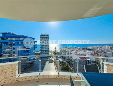 Apartment with large rooms 2+1 on the 7th floor of a complex on the second line from the sea, Mahmutlar, Alanya-id-2981-photo-3