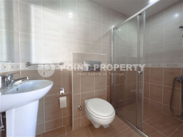 Апартаменты с большими комнатами 2+1 на 7 этаже комплекса на второй линии от моря, Махмутлар, Аланья-id-2981-фото-29