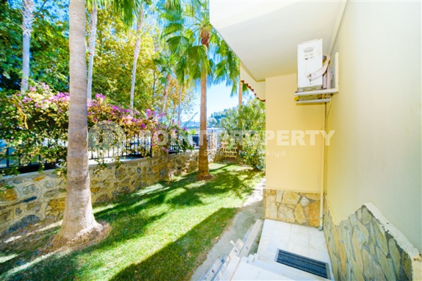 Триплексная вилла площадью 205 м2 с мебелью, район Конаклы, Аланья-id-2982-фото-7