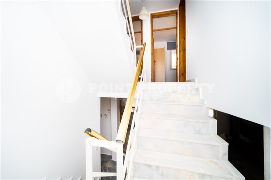 Триплексная вилла площадью 205 м2 с мебелью, район Конаклы, Аланья-id-2982-фото-9