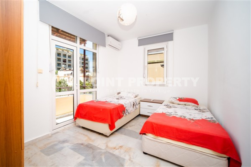 Триплексная вилла площадью 205 м2 с мебелью, район Конаклы, Аланья-id-2982-фото-15