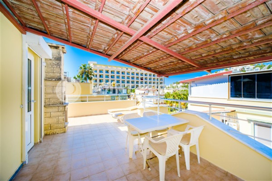 Триплексная вилла площадью 205 м2 с мебелью, район Конаклы, Аланья-id-2982-фото-24