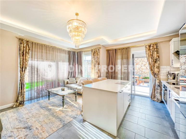 Четырёхкомнатный дуплекс 159 м2 с собственным выходом в сад, верхняя Оба, Аланья-id-2984-фото-5