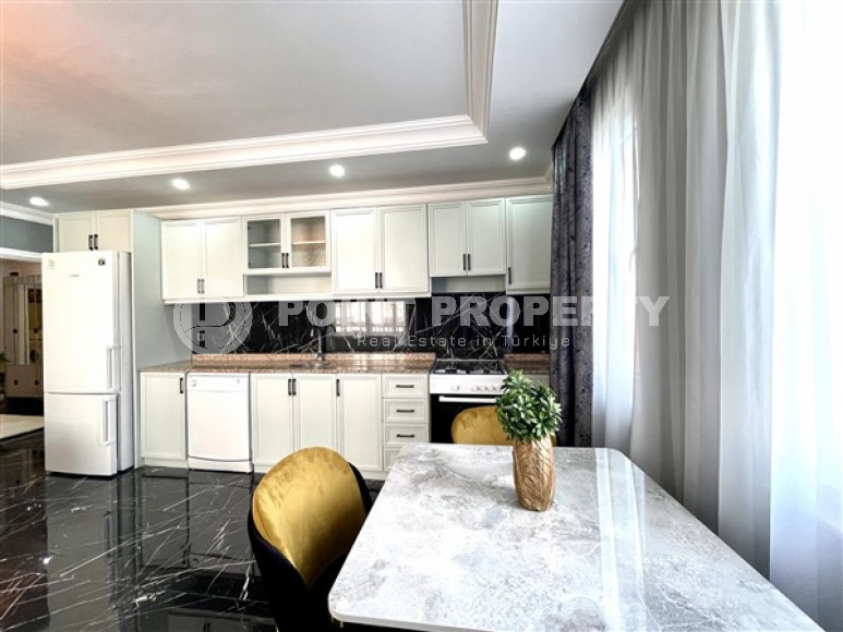 Готовые к проживанию трёхкомнатные апартаменты с двумя спальными комнатами в самом центре Аланьи, площадью 115 м2-id-2988-фото-16