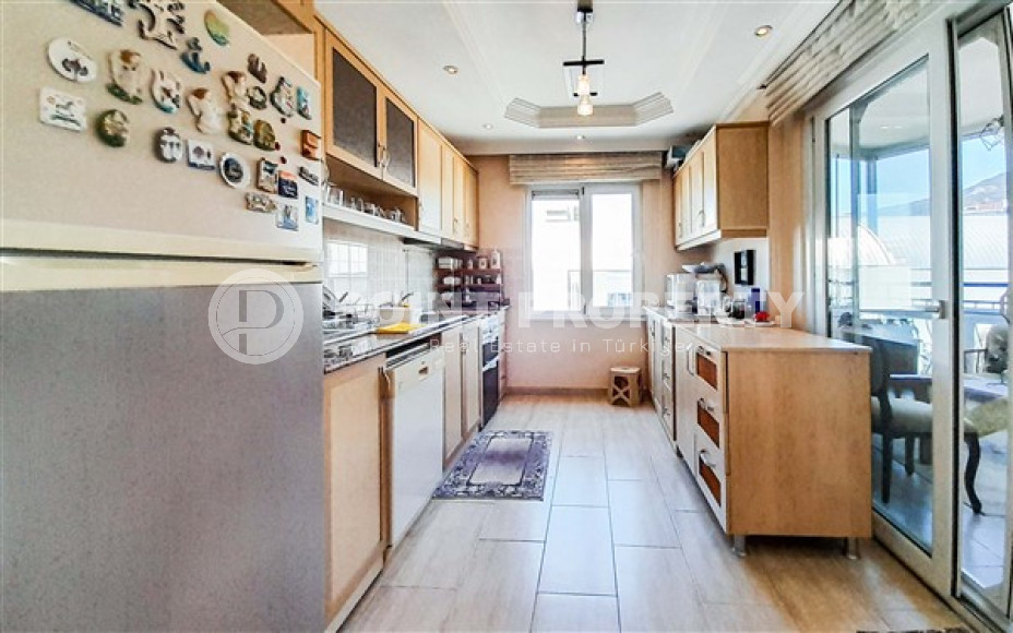 Вместительная 2+1 квартира в районе нижняя Оба, Аланья, на 3 этаже дома 2011 года постройки-id-2991-фото-17