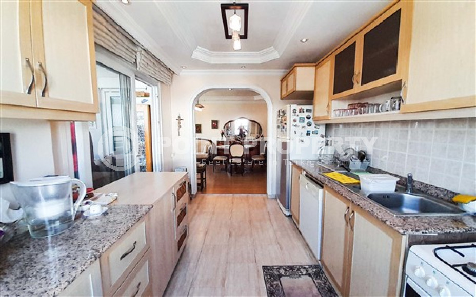 Вместительная 2+1 квартира в районе нижняя Оба, Аланья, на 3 этаже дома 2011 года постройки-id-2991-фото-18