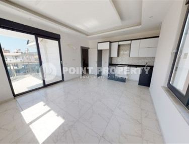 Недорогой двухуровневый пентхаус с ремонтом, в новом доме в центре Аланьи-id-2996-фото-3