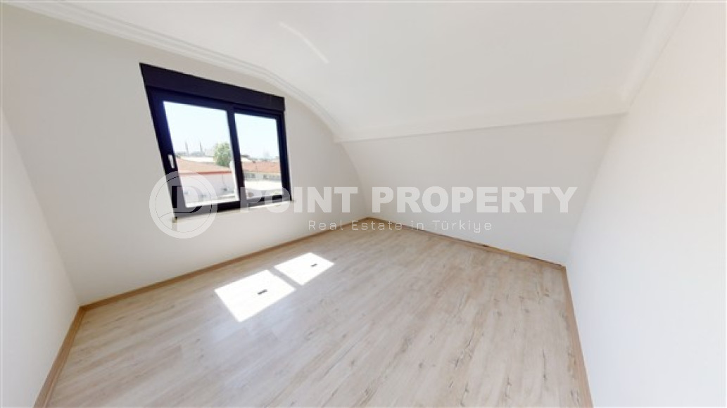 Недорогой двухуровневый пентхаус с ремонтом, в новом доме в центре Аланьи-id-2996-фото-9