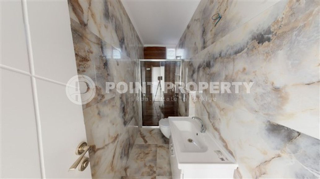 Недорогой двухуровневый пентхаус с ремонтом, в новом доме в центре Аланьи-id-2996-фото-10