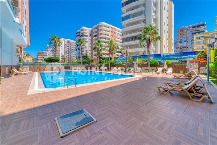 Fantastic three-room apartment of 120 m² with designer renovation, in an elite complex, Mahmutlar-id-2998-photo-4