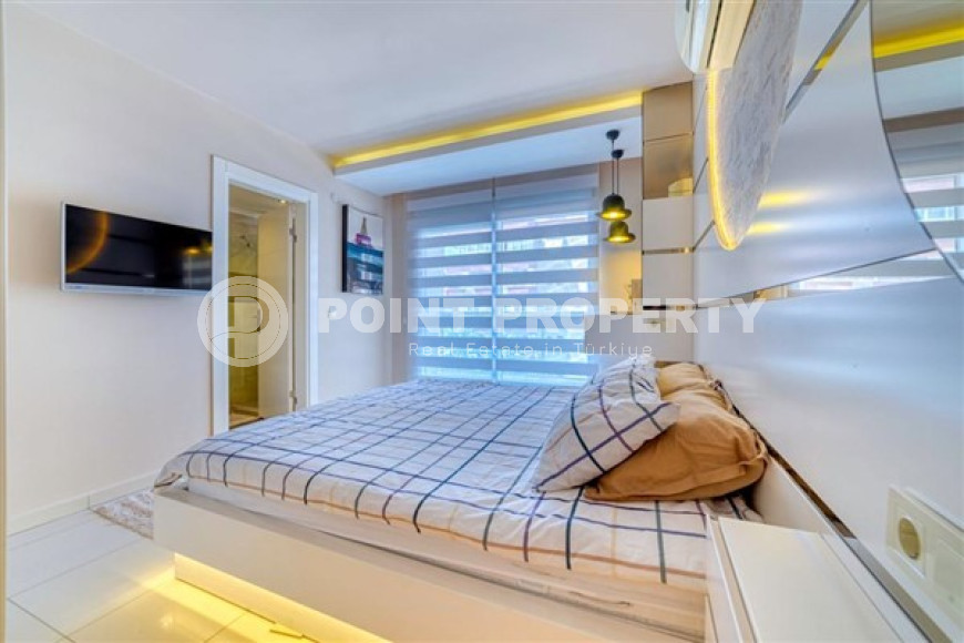 Fantastic three-room apartment of 120 m² with designer renovation, in an elite complex, Mahmutlar-id-2998-photo-16