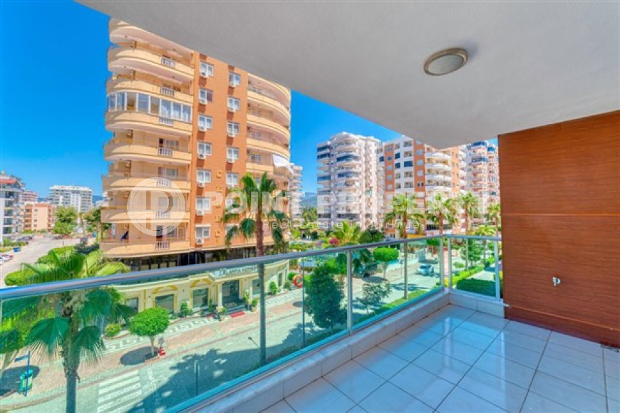 Fantastic three-room apartment of 120 m² with designer renovation, in an elite complex, Mahmutlar-id-2998-photo-22