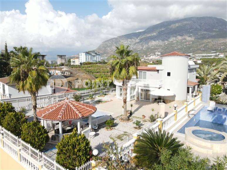 Уникальная дуплексная вилла 5+1 площадью 250 м2, район Махмутлар, Аланья-id-3002-фото-5