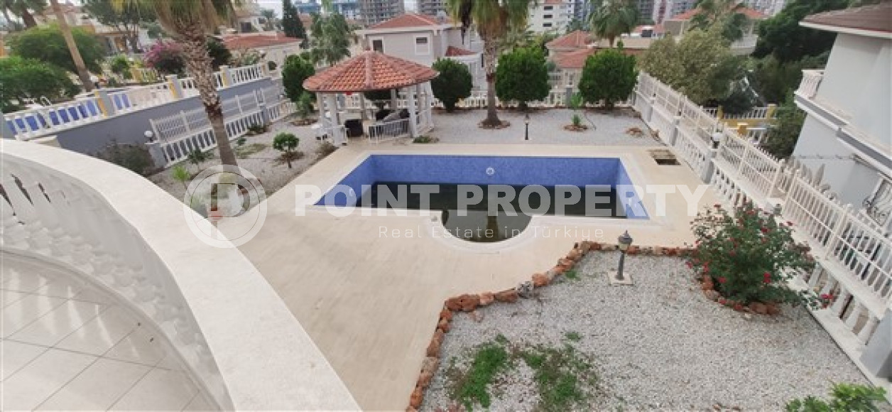 Уникальная дуплексная вилла 5+1 площадью 250 м2, район Махмутлар, Аланья-id-3002-фото-19