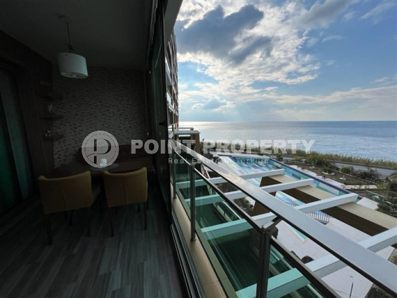 Апартаменты 1+1 на первой линии, с огромным балконом и видом на море, Каргыджак, Аланья-id-3004-фото-15