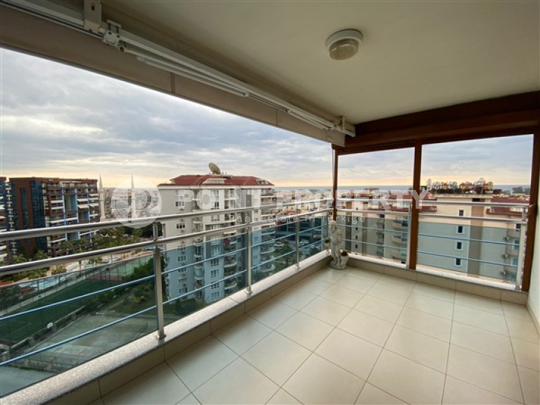 Luxury 2+1 apartment in Cikcilli, with modern renovation and views of the fortress, Alanya-id-3007-photo-21