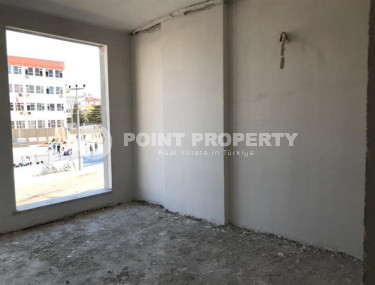 Inexpensive apartment 50 m² in a new building at the final stage of construction, Gazipasa, Alanya-id-2945-photo-3