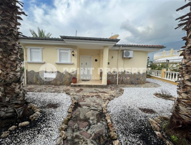 Респектабельная и просторная вилла 3+1 в Махмутларе, в комплексе с инфраструктурой и охраной, Аланья-id-3012-фото-3