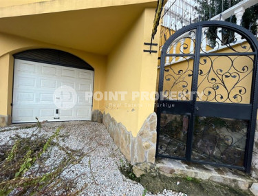 Респектабельная и просторная вилла 3+1 в Махмутларе, в комплексе с инфраструктурой и охраной, Аланья-id-3012-фото-5