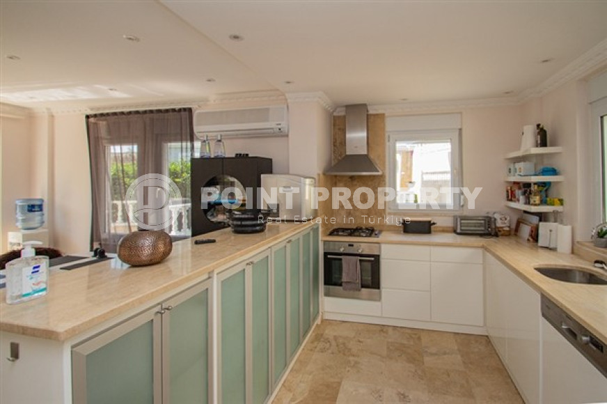 Роскошная вилла 170 м2 в районе Джикджилли, Аланья, на некотором удалении от Средиземного моря-id-3015-фото-2