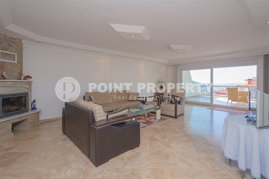 Огромная четырёхкомнатная вилла 2006 года постройки в районе Джикджилли, Аланья-id-3016-фото-14