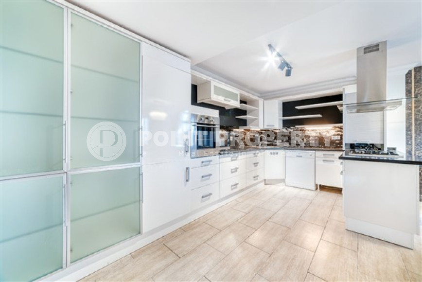 Меблированная частная вилла 4+1, 280м², с собственным бассейном в горном районе Алании Тепе-id-1616-фото-15