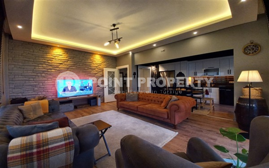 Четырёхкомнатная квартира с роскошным ремонтом и выходом в собственный сад, в районе Хасбахче, центр Аланьи-id-3018-фото-5