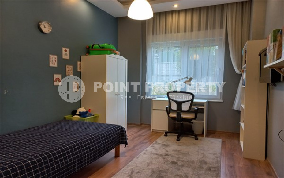 Четырёхкомнатная квартира с роскошным ремонтом и выходом в собственный сад, в районе Хасбахче, центр Аланьи-id-3018-фото-13