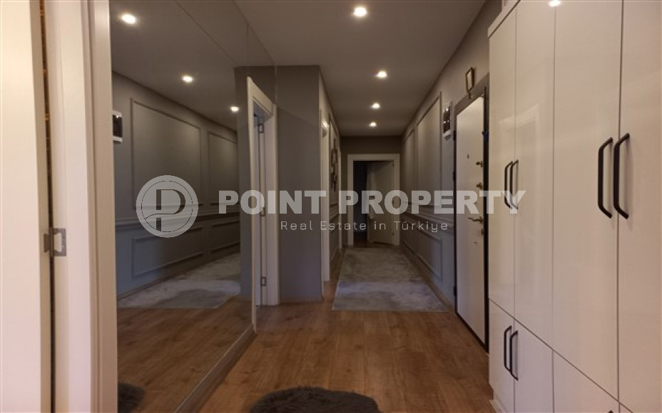 Четырёхкомнатная квартира с роскошным ремонтом и выходом в собственный сад, в районе Хасбахче, центр Аланьи-id-3018-фото-14