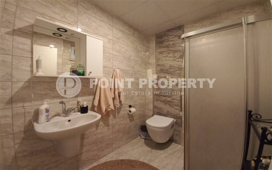 Четырёхкомнатная квартира с роскошным ремонтом и выходом в собственный сад, в районе Хасбахче, центр Аланьи-id-3018-фото-20