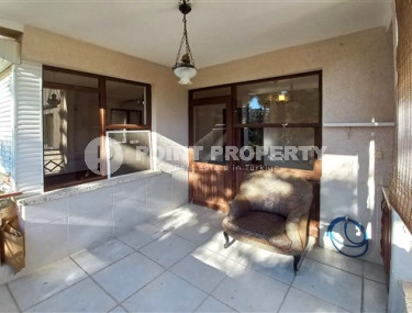 Недорогая квартира 3+1 в турецком доме в центре Аланьи, 150 метров до моря, отдельная кухня-id-3020-фото-5