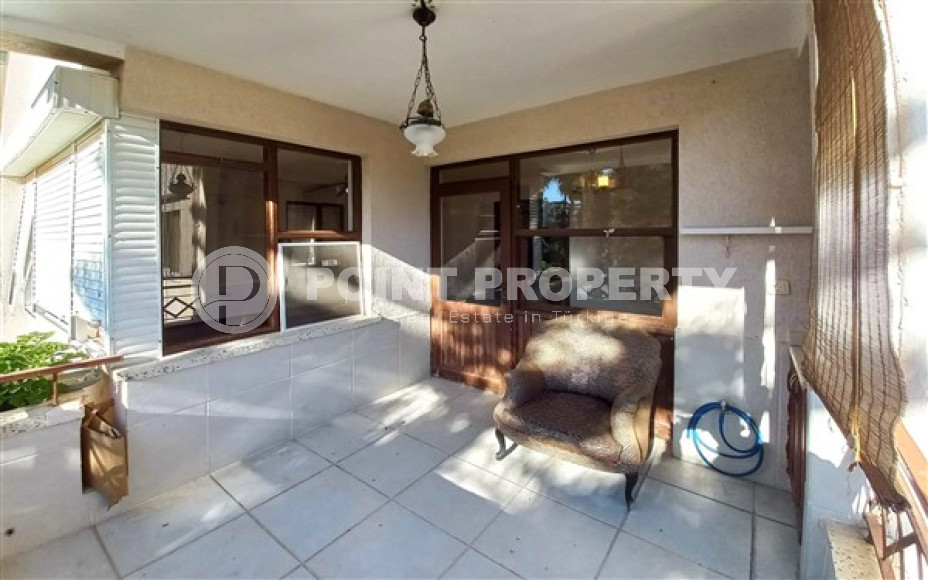 Недорогая квартира 3+1 в турецком доме в центре Аланьи, 150 метров до моря, отдельная кухня-id-3020-фото-5