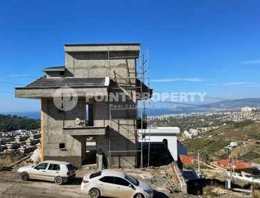 Абсолютно новая пятикомнатная вилла площадью 300 м2 в районе Каргыджак, Аланья-id-3021-фото-4