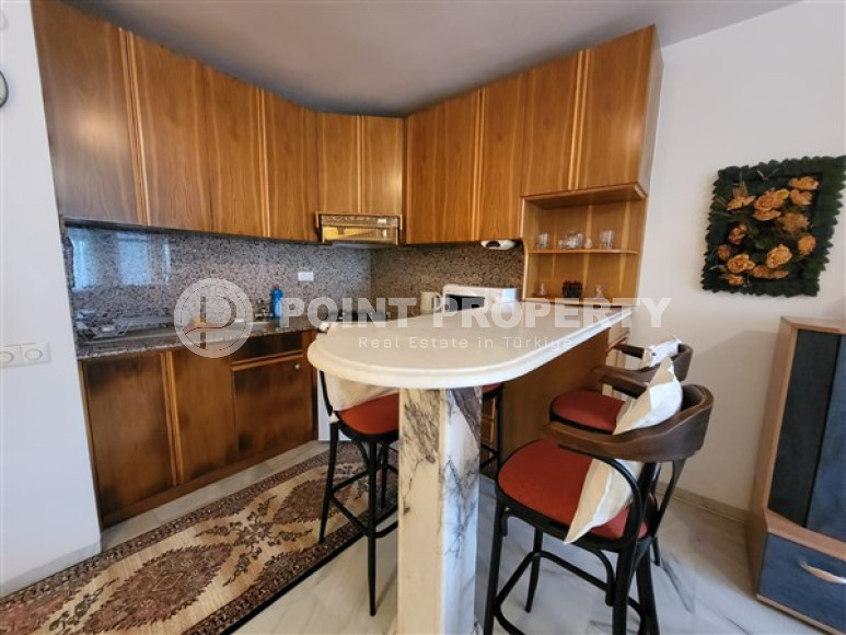 Beautiful furnished 1+1 apartment in Oba, Alanya, overlooking the pool-id-3022-photo-1