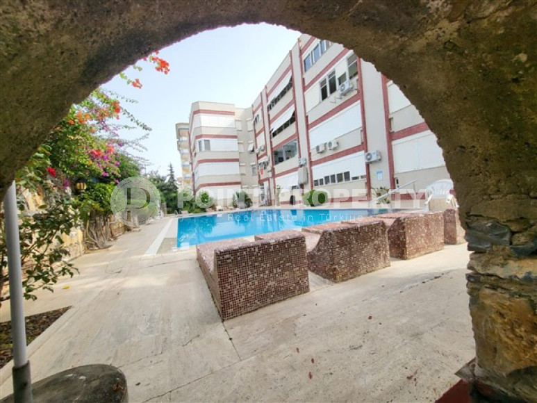 Beautiful furnished 1+1 apartment in Oba, Alanya, overlooking the pool-id-3022-photo-3