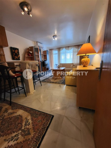 Beautiful furnished 1+1 apartment in Oba, Alanya, overlooking the pool-id-3022-photo-23