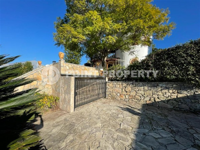 Дуплексная вилла в турецком стиле площадью 180 м2, район Турклер, Аланья-id-3024-фото-3