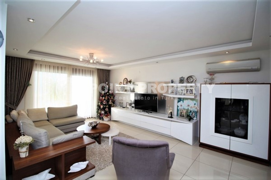 Large stylish 2+1 apartment in a complex with the infrastructure of a 5* hotel in Cikcilli, Alanya-id-3026-photo-11