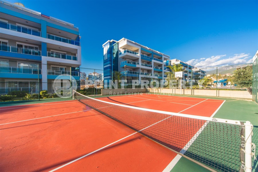 Garden duplex 4+1 with an area of 225 m2 in the Kestel area, just 350 meters from the sea-id-1269-photo-2