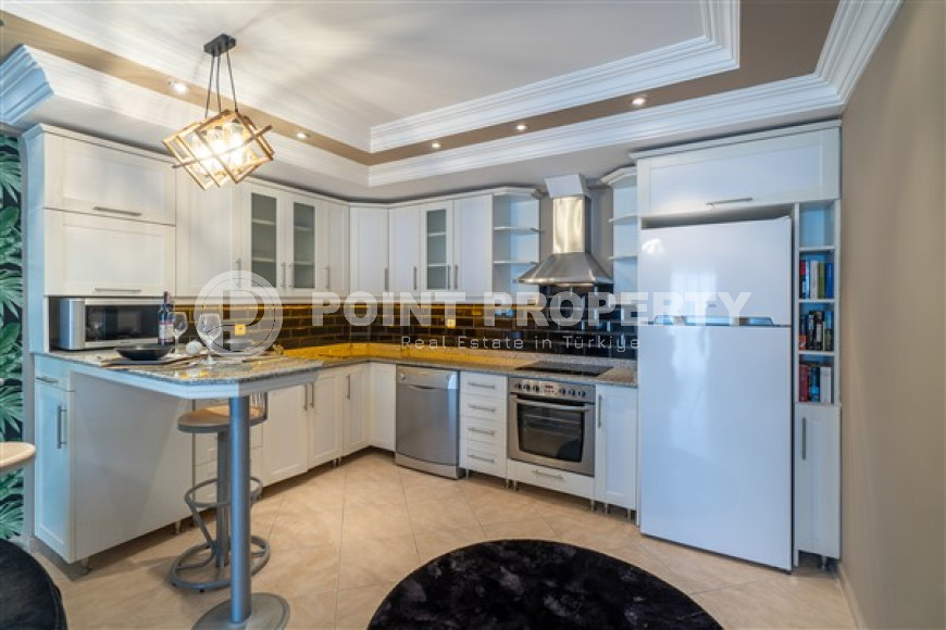 Lovely apartment 2+1, 120 m2, on the tenth floor of a complex with infrastructure, Mahmutlar district-id-3032-photo-17