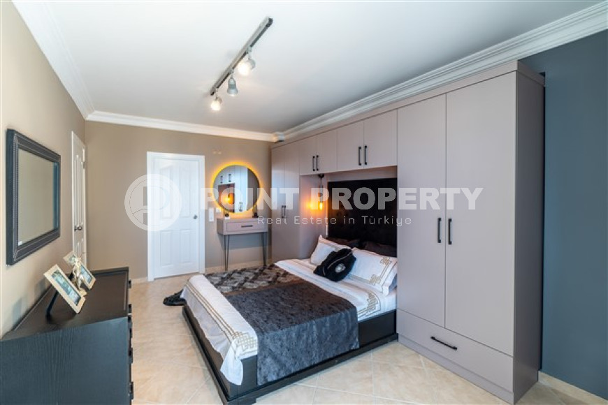 Lovely apartment 2+1, 120 m2, on the tenth floor of a complex with infrastructure, Mahmutlar district-id-3032-photo-23