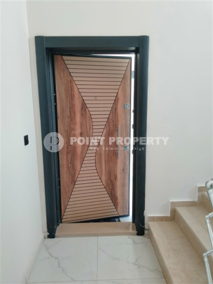 Three-room apartment with a complete renovation of 90 m2, one kilometer from the sea, Avsallar, Alanya-id-3036-photo-2