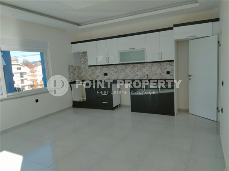 Three-room apartment with a complete renovation of 90 m2, one kilometer from the sea, Avsallar, Alanya-id-3036-photo-7