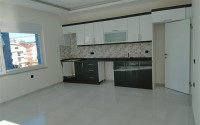 Three-room apartment with a complete renovation of 90 m2, one kilometer from the sea, Avsallar, Alanya-id-3036-photo-18