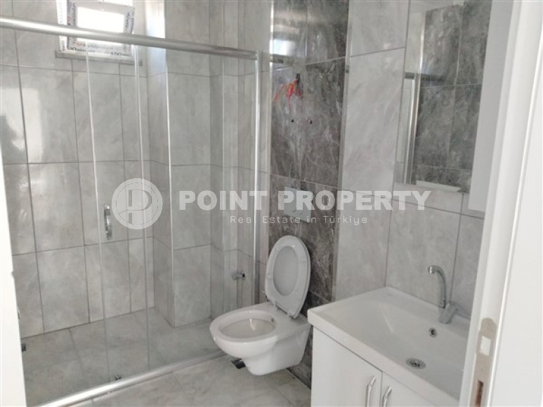 Three-room apartment with a complete renovation of 90 m2, one kilometer from the sea, Avsallar, Alanya-id-3036-photo-20
