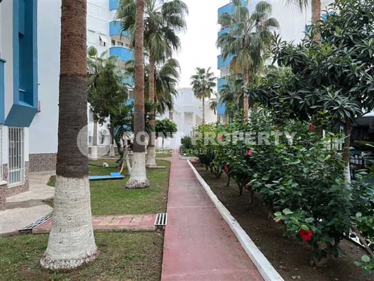 Трёхкомнатные апартаменты 85 м2 в уютном зелёном комплексе района Конаклы, Аланья-id-3038-фото-3